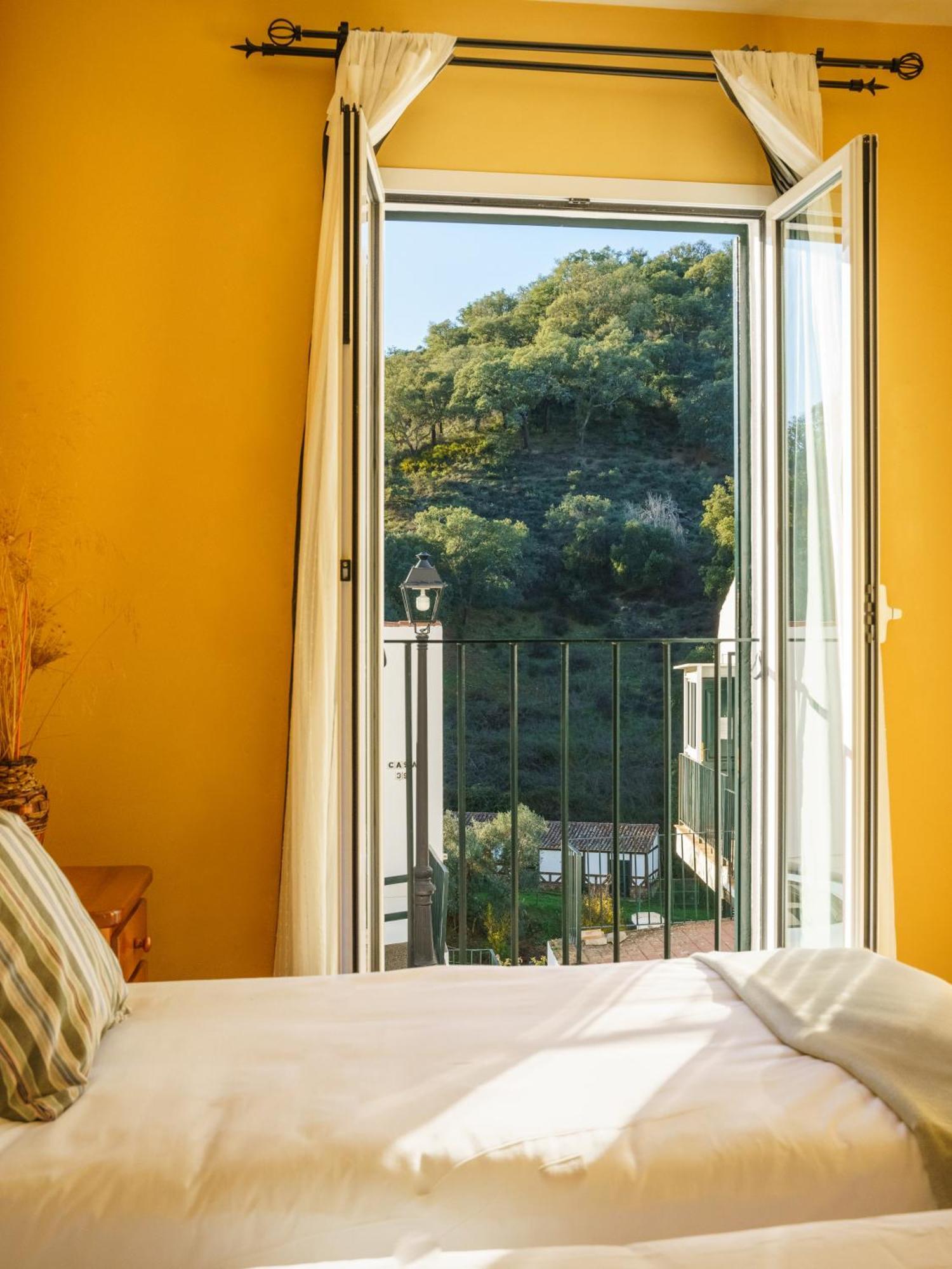 Casa La Buganvilla 1 Aracena Ngoại thất bức ảnh